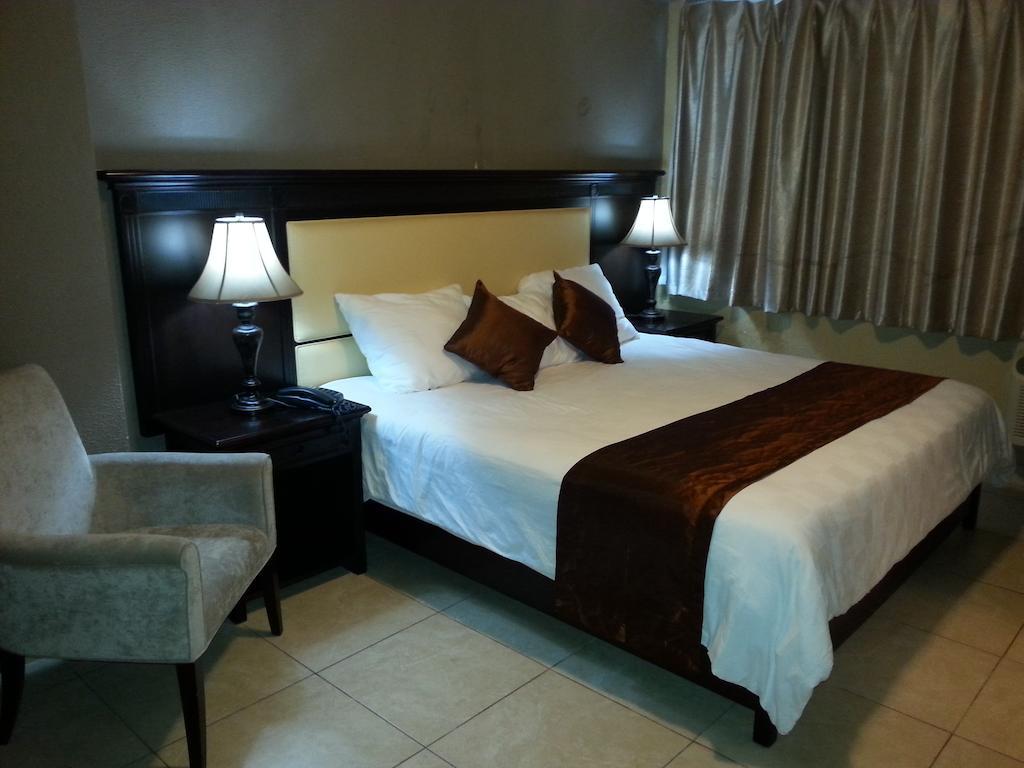 Ciudad De Hotel 4*