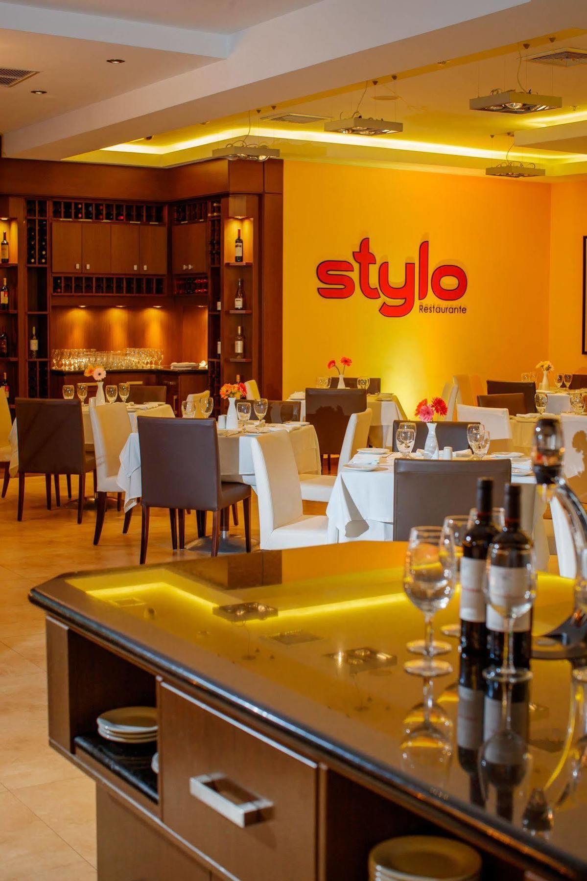 Ciudad De Hotel 4*