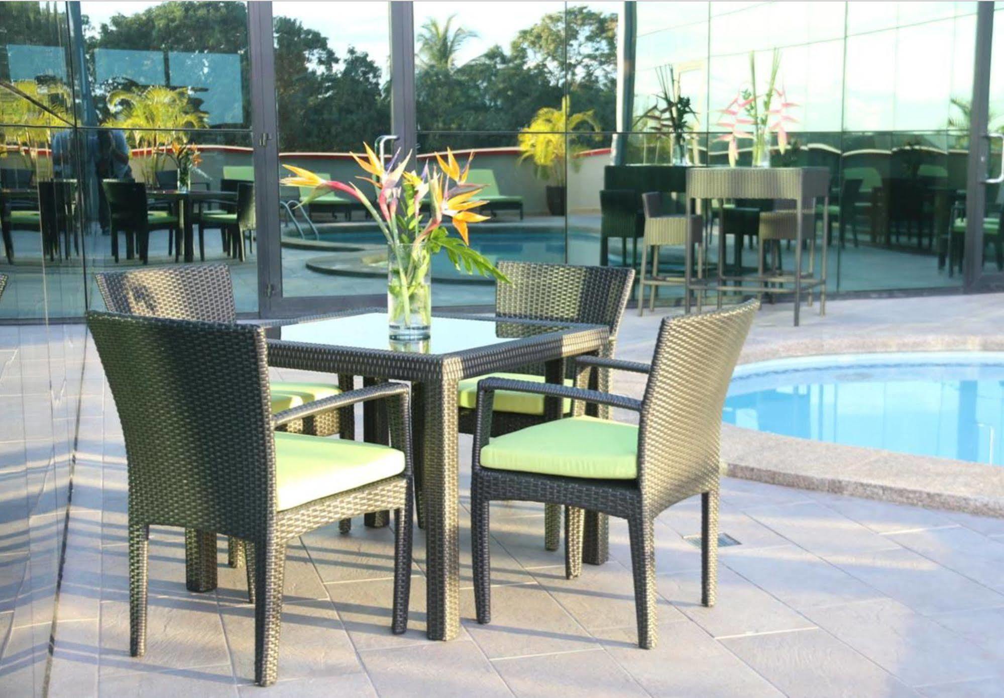 Hotel Ciudad De 4*